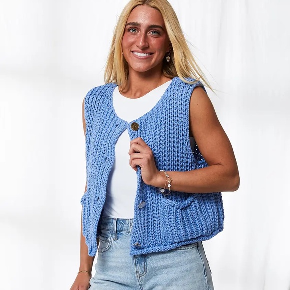 Buckle Sweaters - 33 coastal chunky knit sweater vest